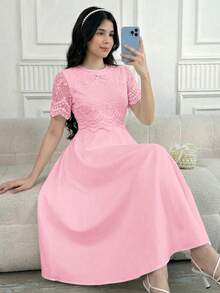 SHEIN 少女粉色蕾丝拼接缎面短袖优雅迷人派对礼服 - 粉色 - 查看 2