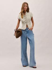 Nöista Short Sleeve Slim Fit Top With Military Detail Buttons On Front In Sage Green, Front Opening And Mao Neck. Summer Outfit, Beach, Casual Look, Easter, Pring, Holiday, Vacay, Vactions Look. - Green - View 5