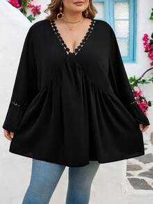 SHEIN CURVE+ 加大码 US22 音乐节、海滨度假、波西米亚风休闲白色喇叭袖波西米亚风亚麻衬衫 沙滩/海滩度假/海滩必备/毕业典礼/下午茶会 黑色娃娃衫上衣 - 黑色 - 查看 8