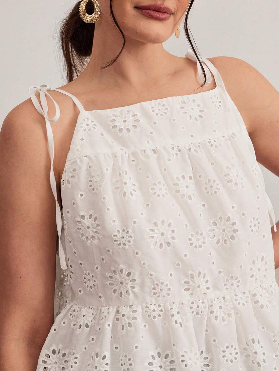 Freevana Áo camo cỡ lớn, màu trơn, khoét lỗ, thêu họa tiết. - trắng - Xem 1