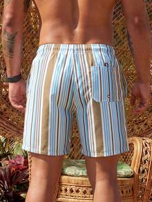 Manfinity KASUA Pantalones cortos de playa con cordón en la cintura y estampado de rayas para hombres - Azul menta - Ver 2