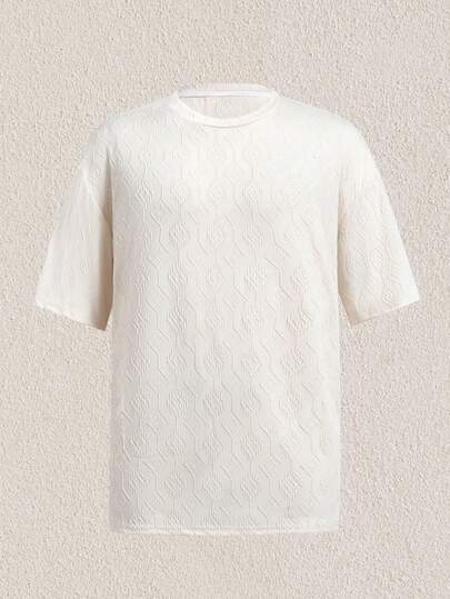 Mercer Haus 男士休闲度假风日常通勤简约百搭纯色提花短袖T恤，夏季奶油色男士针织T恤，奶油色图案T恤，适合夏季热带假期在夏威夷穿着。