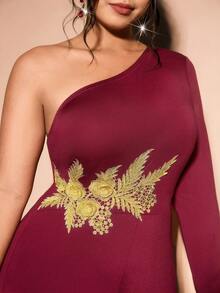 Cravure Plus Size Women Knitted Elegant One-Shoulder Long Sleeve Jumpsuit With Gold Applique, Burgundy - Burgundy - View 2