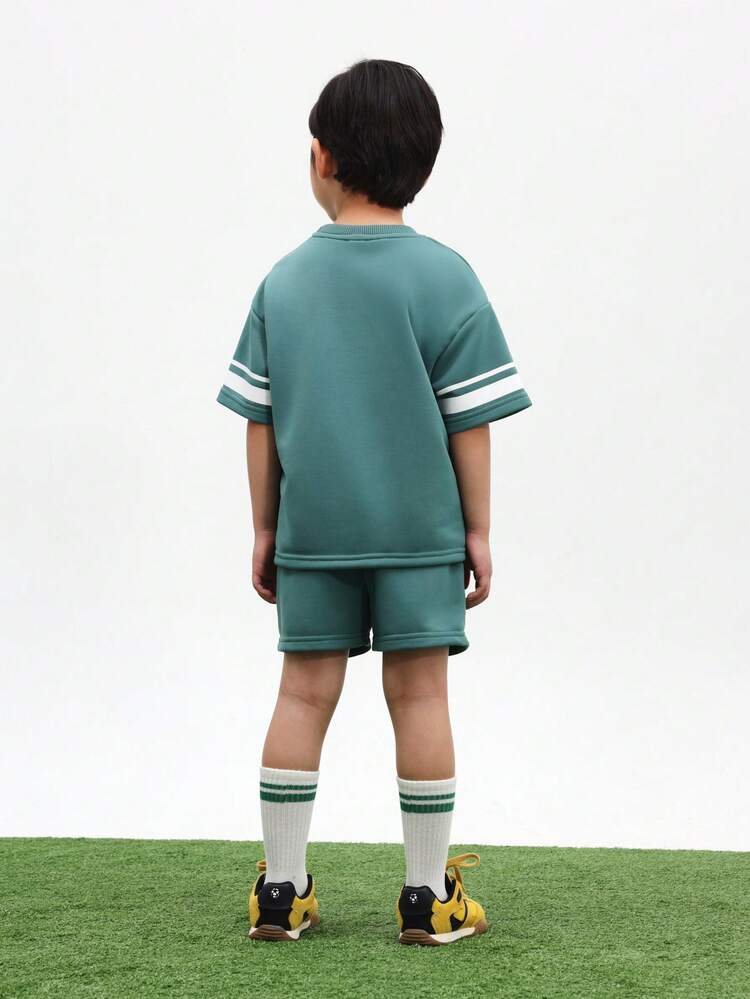 Boys Varsity League Football Graphic Oversized T-Shirt And Shorts Two Piece Co-Ord Set Green