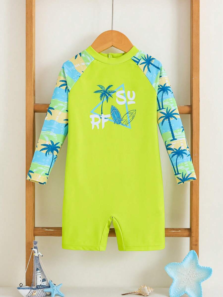 SHEIN Young Boy Palm Tree Letter Print Raglan Sleeve Swimsuit Set