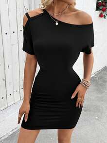EMERY ROSE Women's Solid Color Asymmetric Neck Cutout Ruched Fitted Mini Dress - Black - View 4
