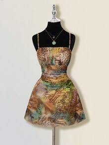 SHEIN ICON 女士外出度假绿色波西米亚风西式礼服，适合舞会、音乐会、科切拉音乐节、海滩装扮，复古枫叶印花褶皱迷你连衣裙，适合夏季度假、返校季、夏季穿着。 - 彩色 - 查看 12