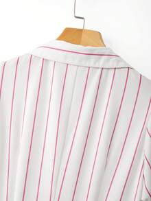 GlowEve 女士条纹翻领A字连衣裙，优雅迷人，适合度假、通勤、音乐节、约会、法国里维埃拉、海滩、街头风格等各种场合，百搭实用，春夏新款浅粉色条纹中长连衣裙 - 彩色 - 查看 5