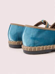 CUCCOO DOLLMOD Zapatos planos de mujer de estilo Mary Jane con correa en T, de terciopelo azul marino, elegantes y cómodos - Agua congelada - Ver 10