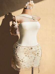 SHEIN ICON 女士加大码春夏复古性感千禧风 Y2K 时尚个性都市摩登优雅海滩度假派对装扮简约优雅金属海星装饰露肩杏色修身上衣 - 淡黃色 - 查看 5