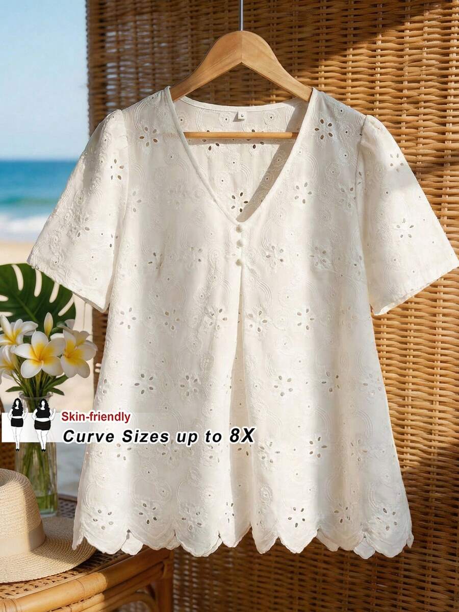 SHEIN CURVE+ Áo kiểu nữ cỡ US22, thích hợp cho lễ hội âm nhạc, kỳ nghỉ bên bờ biển, phong cách bohemian, cổ chữ V thêu họa tiết và tay cánh hoa, áo mùa hè cỡ lớn, áo trắng nữ, áo kiểu ren mùa hè, áo sơ mi nữ, áo kiểu nữ, áo ren mùa hè cho nữ.