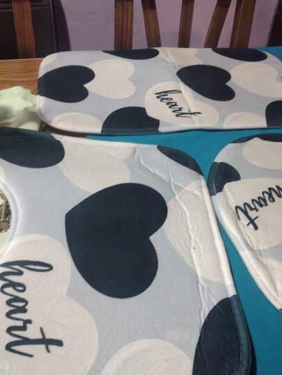 SHEIN 1/4 件黑白爱心主题浴室浴帘套装、浴室垫、U 型马桶垫、马桶座套、防水浴帘浴室装饰、时尚门帘遮阳帘、现代风格浴室隔断帘、无需钻孔、涤纶、可机洗