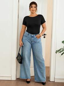 Lounesse 大码女式镂空露背圆领蕾丝拼接设计休闲宽松短袖上衣，大码黑色T恤 - 黑色 - 查看 2