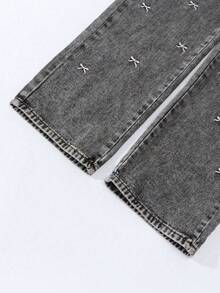 SHEIN Sparklyn Jeans de pierna ancha para niñas, pantalones rectos con diseño de lazo bordado, jeans de corte holgado para niñas - Gris - Ver 3