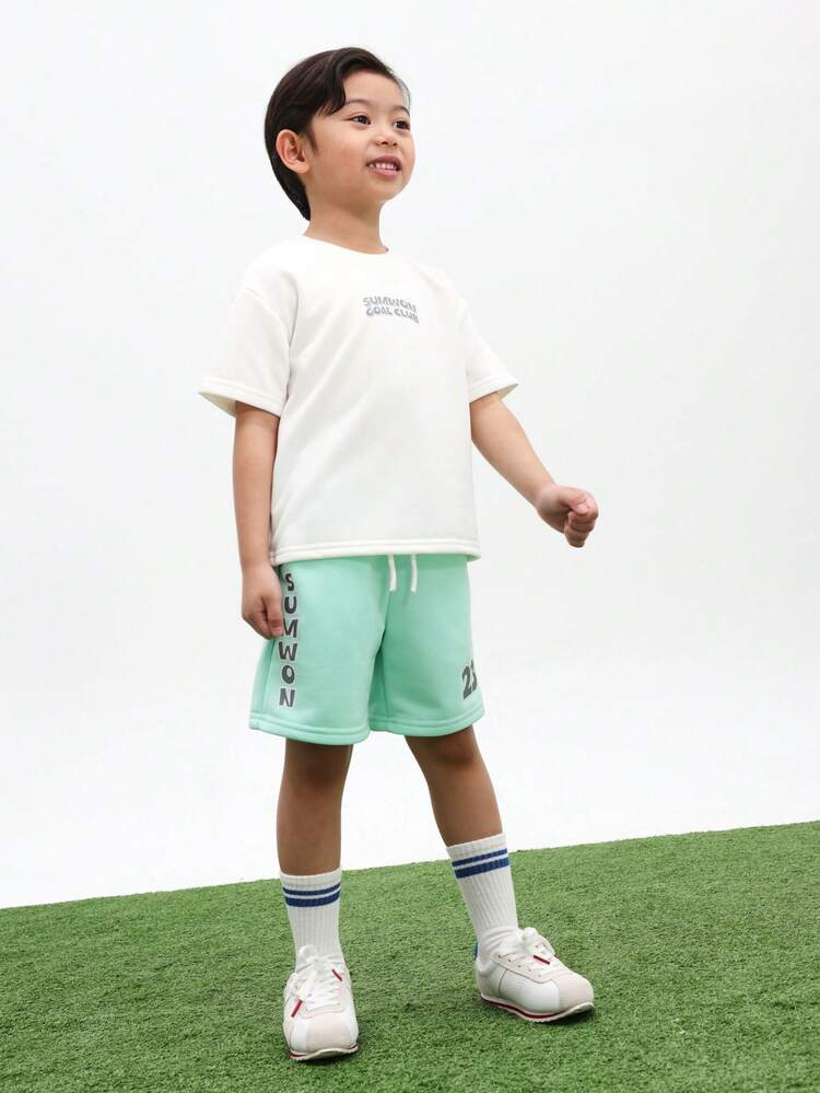 Oversized Boys Summer Goal Club Graphic T-Shirt And Shorts Co-Ord Set With Character Print Crew Neck Short Sleeve Mint Green Casual Outfit , World Cup
