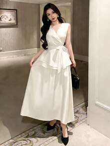 DAZY Women's Elegant Solid Color V-Neck Belted Shirt And A-Line Skirt 2-Piece Set, Spring/Summer - Beige - View 3