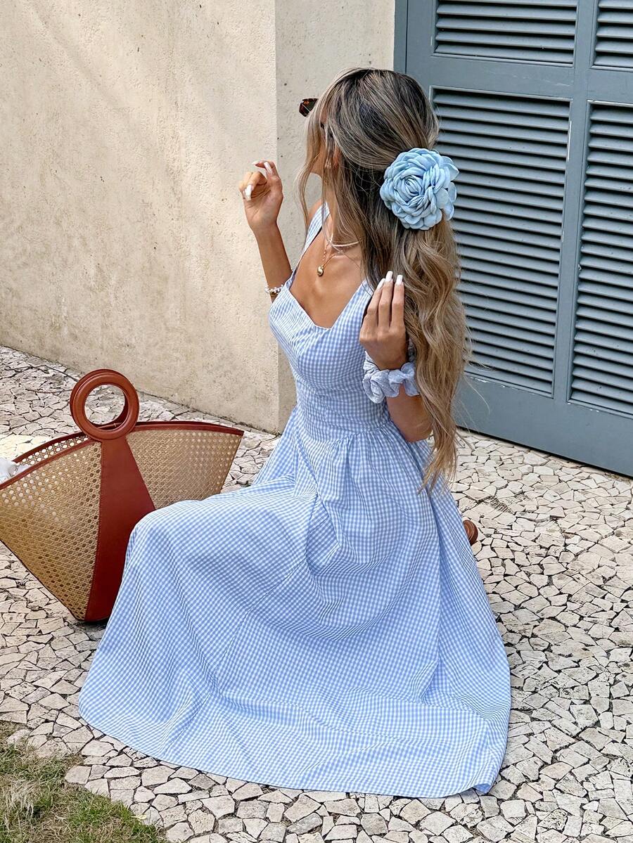 SHEIN Frenchy 女士休闲格子无袖中长连衣裙，适合度假穿着 - 藍白色 - 查看 1