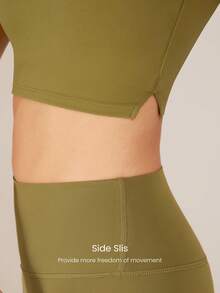 GLOWMODE Featherfit™ Just Do U-back帽袖短款上衣 - 橄欖綠 - 查看 4