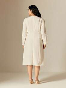 Juhart 大码女式梭织常规优雅圆领长袖褶皱米色连衣裙，秋冬 - 米色 - 查看 2