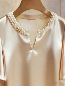 Qadelle Elegant Solid Color Pearl Decor V-Neck Blouse - Champagne - View 3