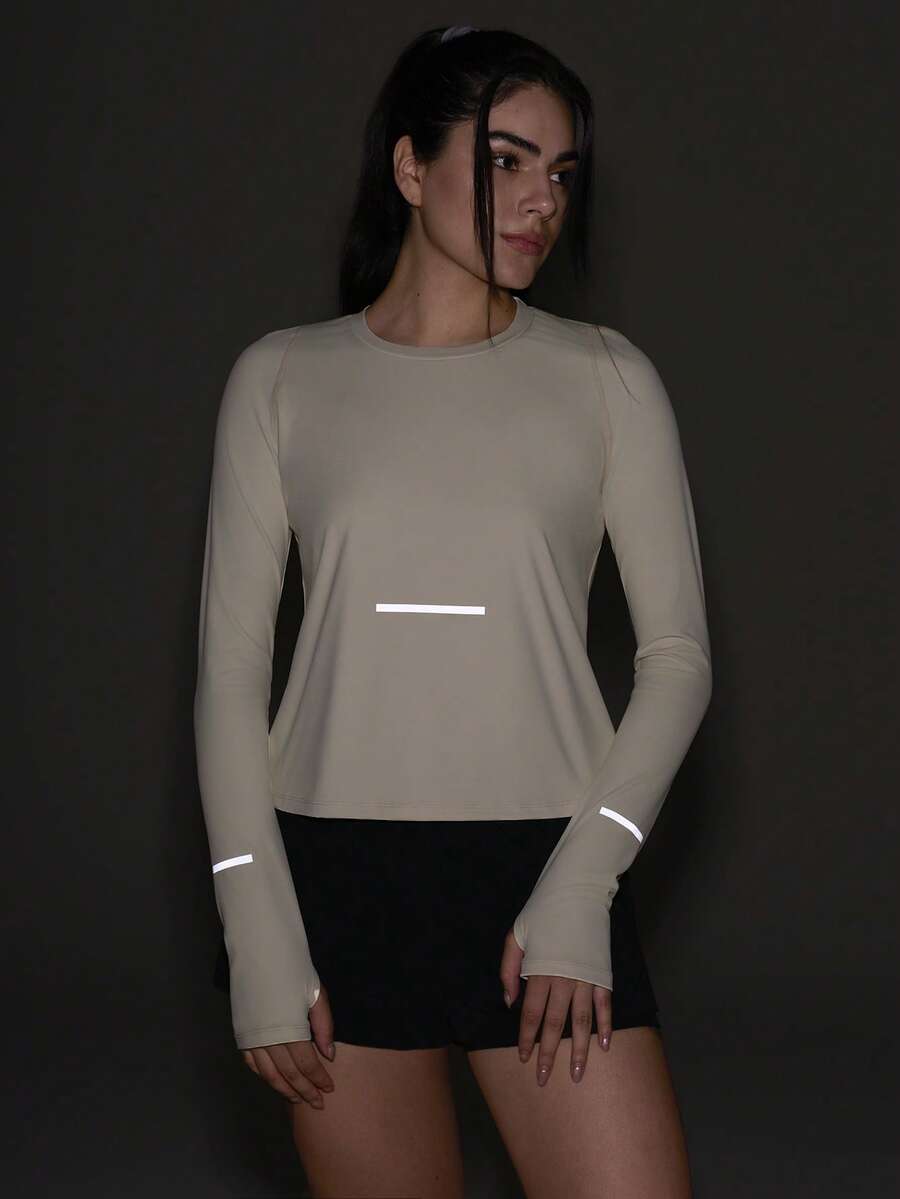 SHEIN Sports 女士反光撞色拼接拇指孔高弹力运动户外T恤 - 杏色 - 查看 1