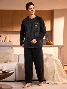 Manfinity Underwear&Sleepwear Basics Fleece Crew Neck Long Sleeve & Long Pants Pajama Set, Plus Size Men, Winter - متعدد الألوان - مشاهدة 3
