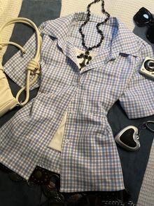 SHEIN Áo sơ mi nữ tay ngắn kẻ caro phong cách retro, cổ polo, kiểu dáng thoải mái, phù hợp mặc hàng ngày, đi học, làm quà tặng bạn bè hoặc phối đồ. - Nhiều màu - Xem 3