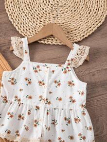 SHEIN Vintaside Kids Young Girl Vacation Casual Heart Print Lace Patchwork Top And Pants 2-Piece Set - Apricot - View 3