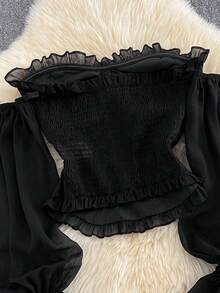 Franclia French Retro Pink Ruffle Off-Shoulder Pearl Button Flare Sleeve Cropped Top - Black - View 2