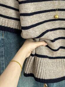 SHEIN EZwear 女士针织纯色超人气小众学院风品牌，潮流小熊系列，超萌圆领短袖，适合春夏穿着 - 彩色 - 查看 5