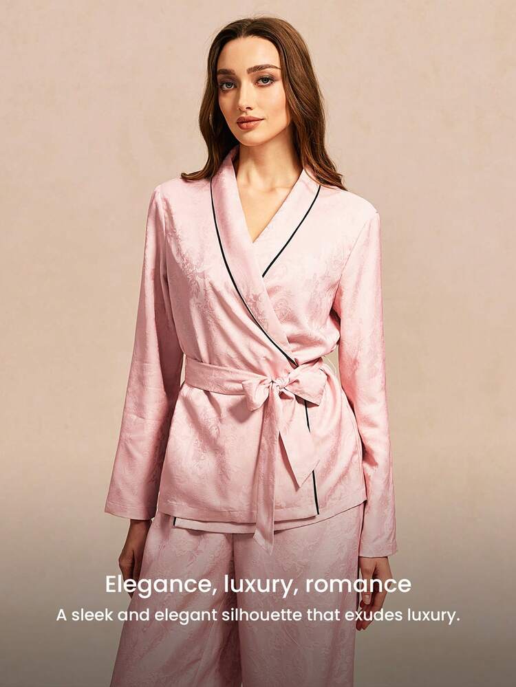 LUVLETTE 优雅日常休闲粉色缎面睡衣套装 - 裹身式上衣和黑色滚边阔腿裤，时尚家居服睡衣婚礼单品 - 粉色 - 查看 4