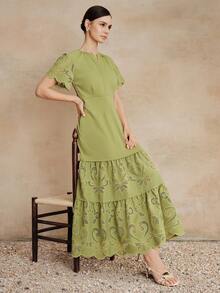 Anewsta 春夏新款法式浪漫优雅粉色镂空刺绣V领短袖高腰A字连衣裙，女装 - 綠色 - 查看 4