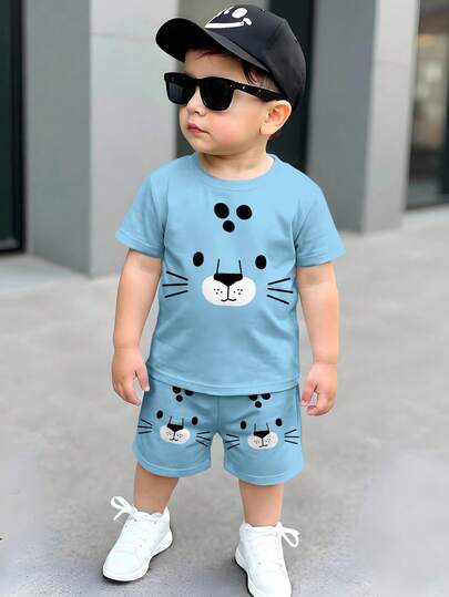 SHEIN Conjunto de camiseta casual minimalista para niño pequeño, adecuado para el verano, con estampado clásico y lindo de tigre