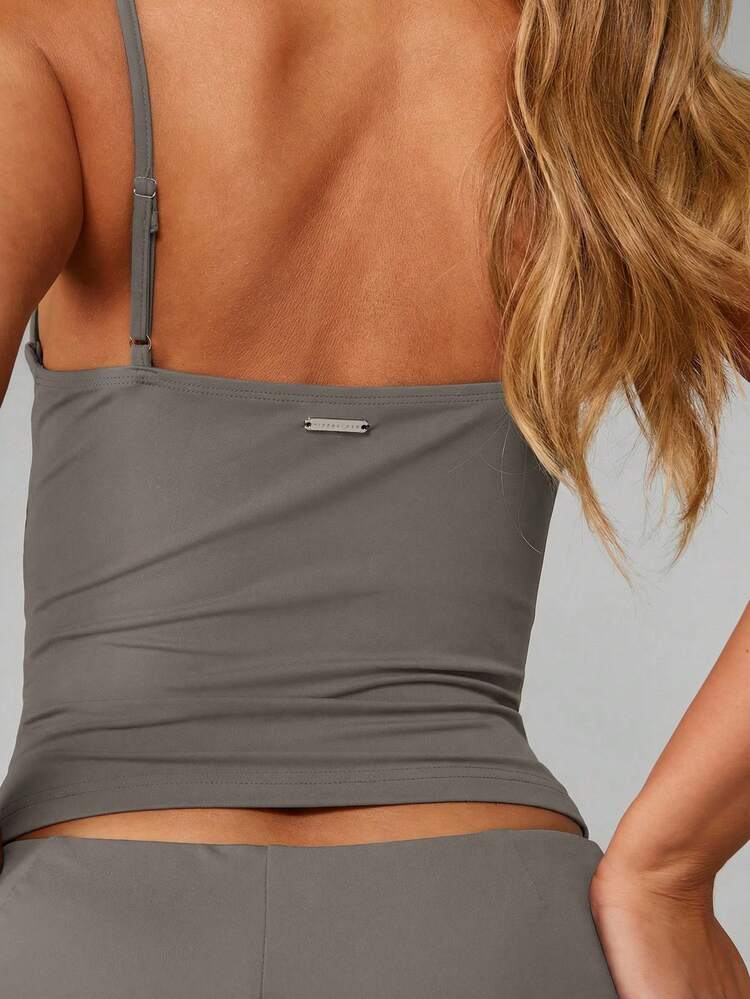 MISSGUIDED Gorset damski o długim kroju z wbudowanymi miseczkami, usztywniany top w stylu gorsetu, idealny na co dzień