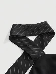 ROMWE Avant Áo hai dây hở lưng gợi cảm kiểu Y2K dành cho nữ, kẻ sọc, thắt nơ trang trí. - màu đen - Xem 4