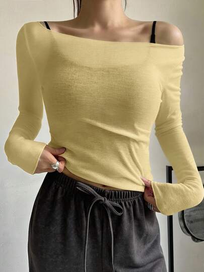 DAZY Áo thun nữ dáng ôm trễ vai, kiểu dáng mới mùa thu.