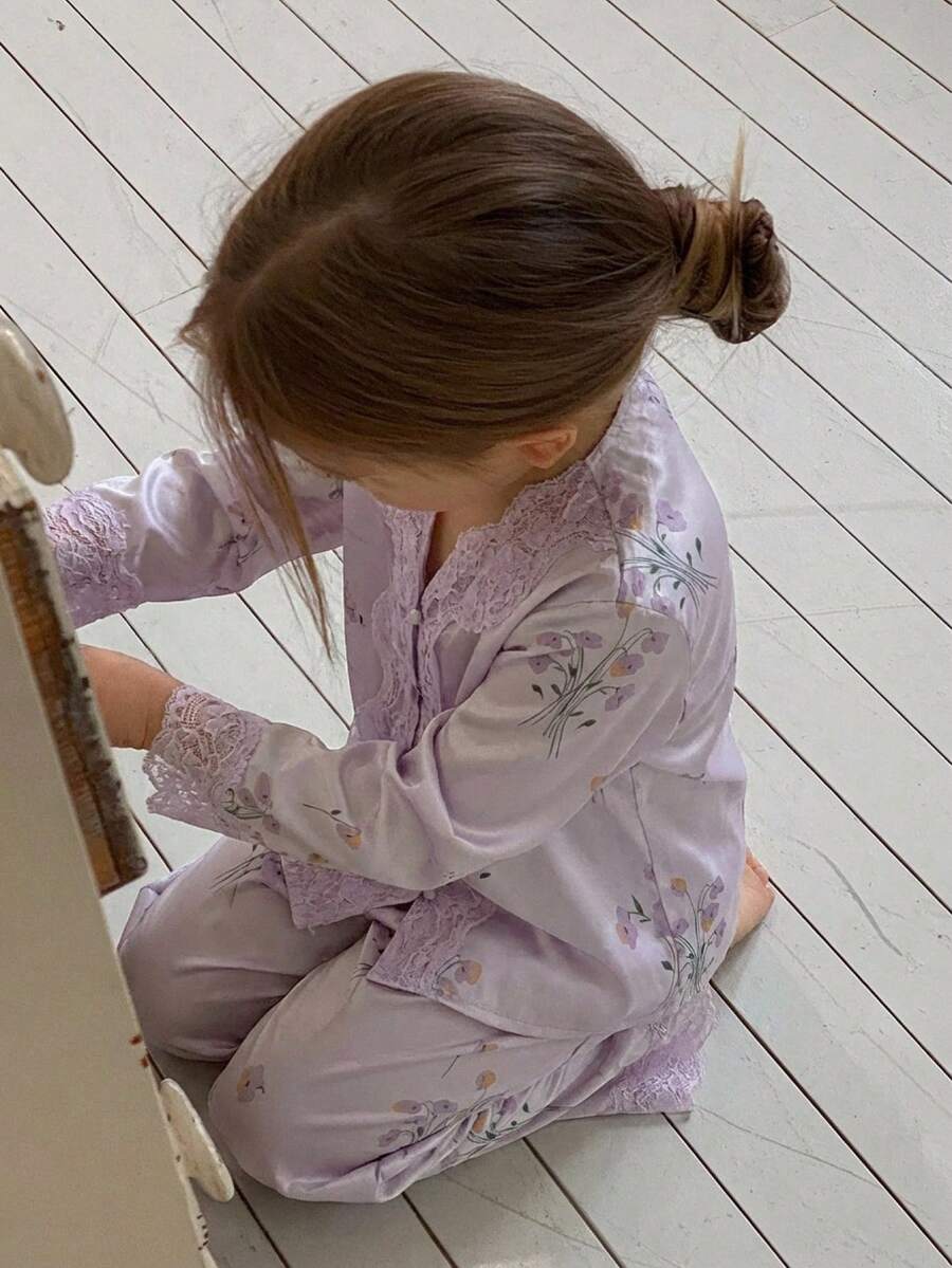 DAZY Young Girl Floral Print Lace Patchwork Top And Pants Loungewear Set - Purple - View 1