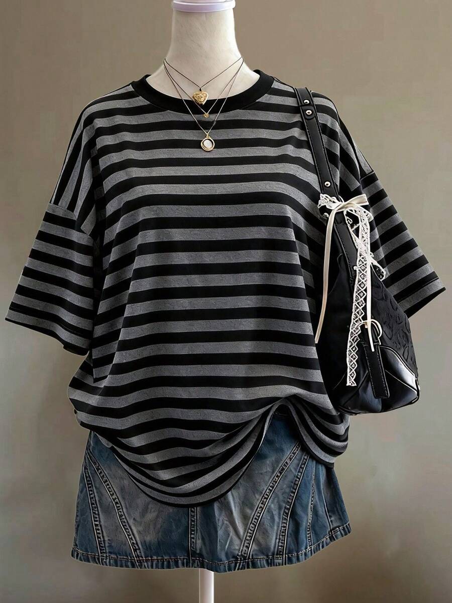 Attitoon Camiseta casual de mujer de cuello redondo y manga corta a rayas - Multicolor - Ver 1