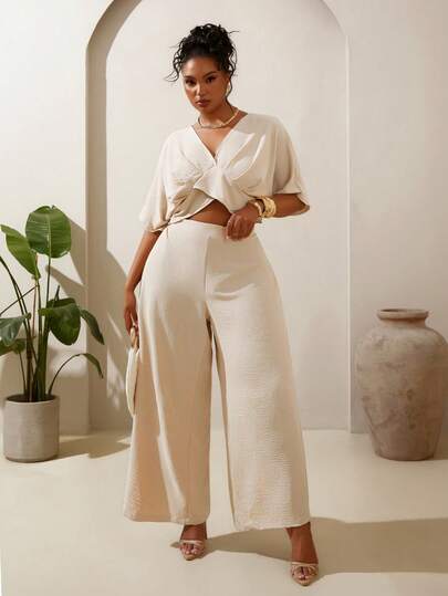 Veslaya Spring/Summer New Vacation & Beach & Sunbathing & Hotel & Cruise Casual & Commute & Daily Outing & Party & Family Gathering & Casual Solid Color Shirred Tie-Waist Backless Crop Top And Wide Leg Long Pants Women Plus Size 2-Piece Set