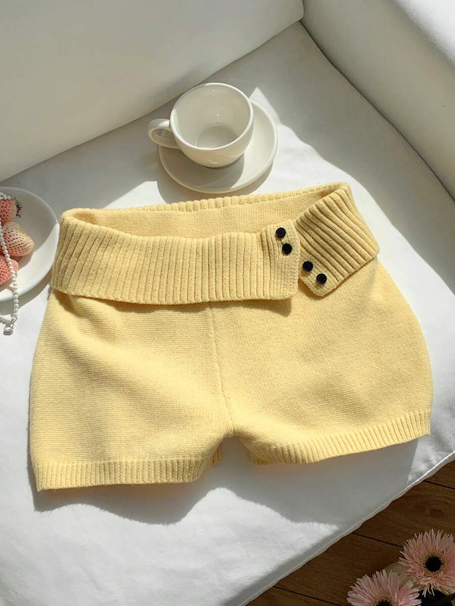 Comfortcana Women's Low-Rise Knit Shorts With Button Details And Rolled-Up Cuffs, Suitable For Spring And Summer. - Pale Yellow - View 1