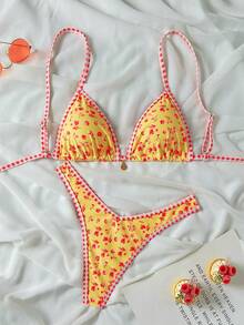 Swim Mod 2件套随机花卉印花金色圆盘装饰挂脖三角文胸和高衩丁字裤性感比基尼泳衣套装，春夏款 - 彩色 - 查看 4