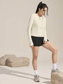SHEIN Sports 女士反光撞色拼接拇指孔高弹力运动户外T恤 - 杏色 - 查看 3