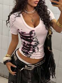 StreetHx Áo thun nữ tay ngắn cổ chữ V màu mơ, in họa tiết punk. - Nhiều màu - Xem 1