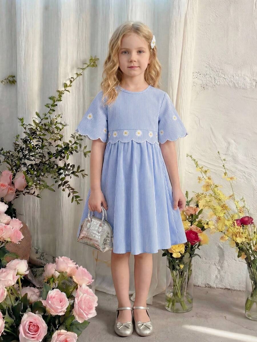 SHEIN Vestido de niña con cintura bordada a rayas azules y blancas - Multicolor - Ver 1