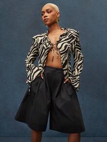 Solid Woven High Waist Pleated Culotte Shorts - Black - View 2
