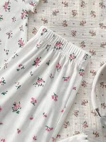 SHEIN Tween-Mädchen Pyjama Set, minimalistisches Blümchen-Muster Rundhals Kurzarm Top und weiche, bequeme gerippte Hose, 2-teiliger Schlafanzug - Pink - Übersicht 6