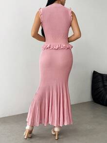 Modelyn Bộ 2 món kiểu dáng thanh lịch dành cho quý cô: Áo vest dệt kim không tay và chân váy dài xếp ly. - Hồng - Xem 2