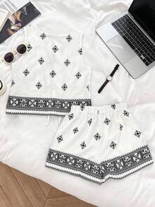Breezaya Conjunto de 2 piezas de verano bohemio para vacaciones de mujer, top sin mangas con estampado floral bordado falso en blanco y negro con lazo delantero & shorts de cintura elástica - Blanco - Ver 8