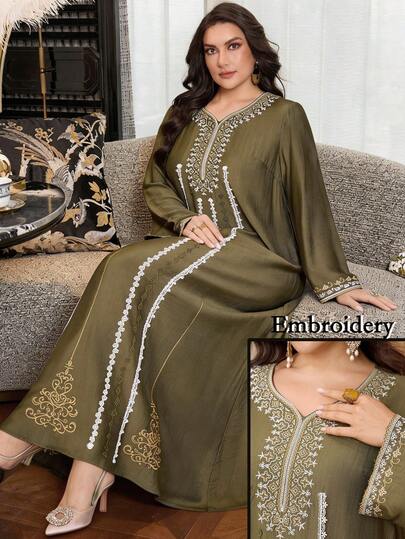 Al Najma Plus Size Women Elegant Embroidered Arabic Style Dress