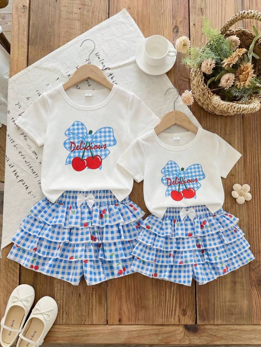 SHEIN LMoss Kids 女童樱桃蝴蝶结印花短袖T恤和格子印花多层裙套装 - 藍色 - 查看 1